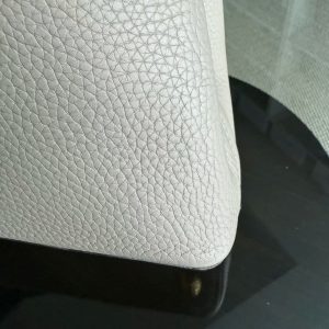 Louis Vuitton Capucines BB - Taurillon Grained Calfskin Light Beige Gold Hardware