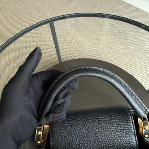 Louis Vuitton Capucines BB - Taurillon Grained Calfskin Noir Gold Hardware