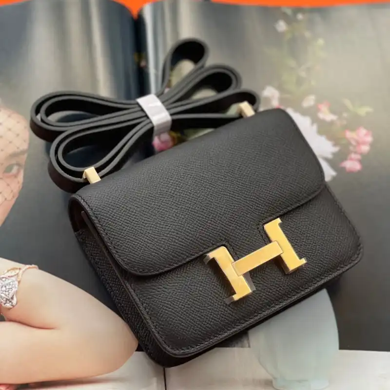 Túi xách thương hiệu H&M 